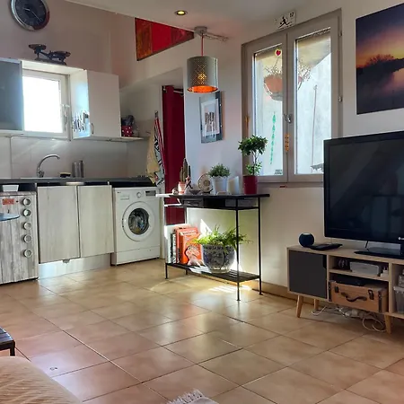 1 Chb, Calme, Lumineux, Clim, Terrasse Apartment *
