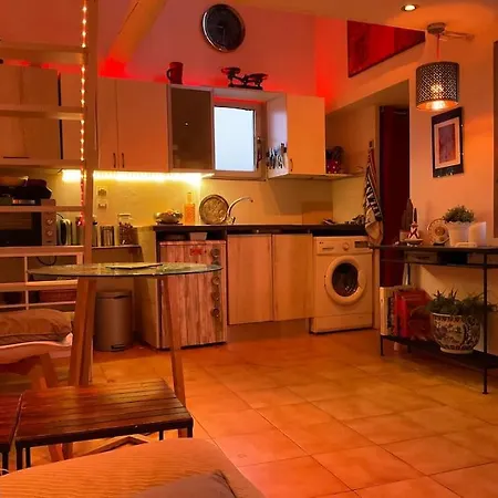 1 Chb, Calme, Lumineux, Clim, Terrasse Apartment *